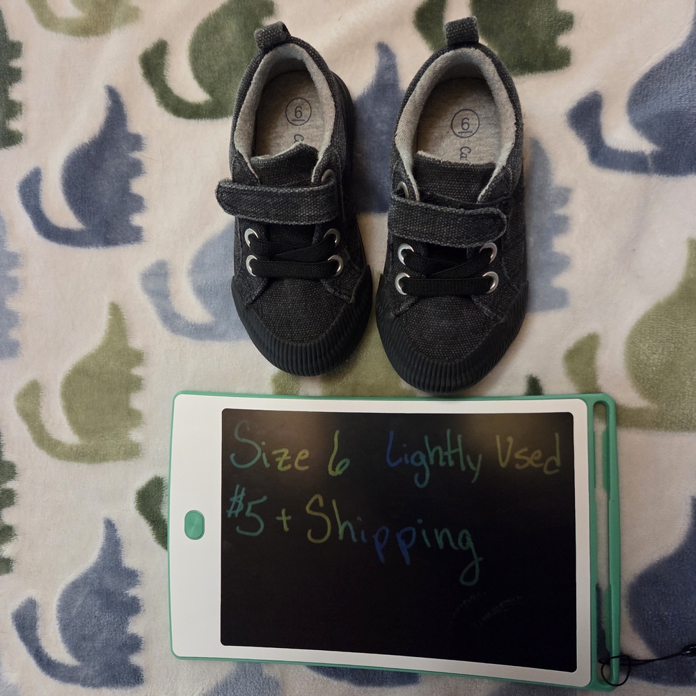 Cat & Jack Black Kids Sneakers